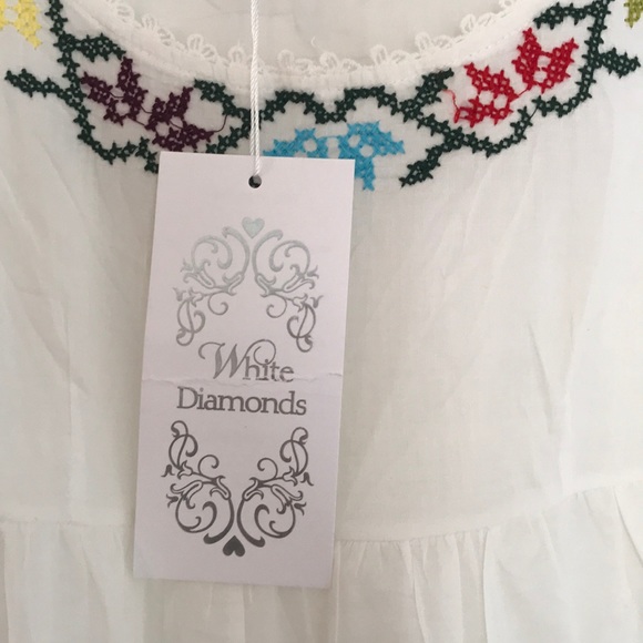 White Diamonds Embroidered bohemian mini Dress - Picture 6 of 8